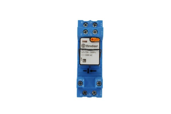 EB.RS DIN Rail Socket + Relay for 230v AC to volt free contact for external controls, pumps and motorised valves